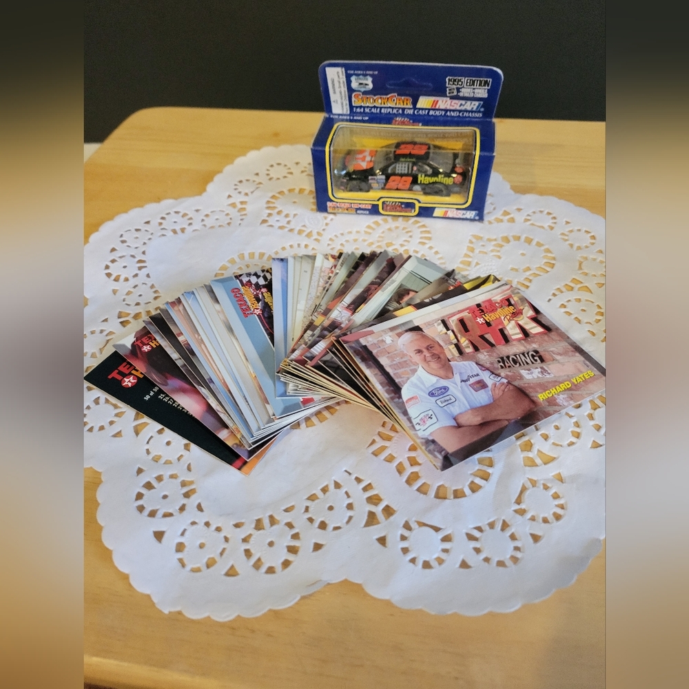 1994 Texaco Havoline Trading Cards with #28 Die Cast  Havoline Car